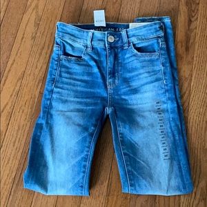 American Eagle Hi-Rise Jegging